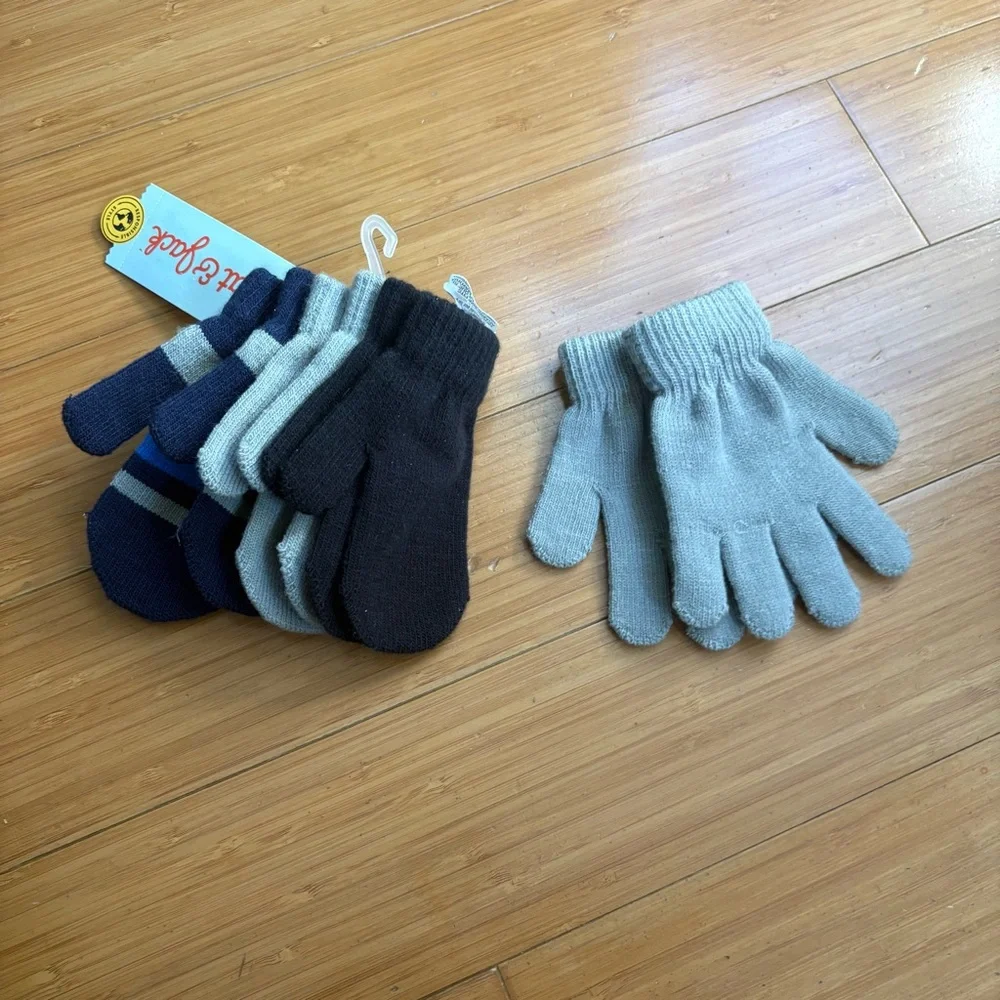 Kids Cozy Knit Gloves Set - Blue and Gray